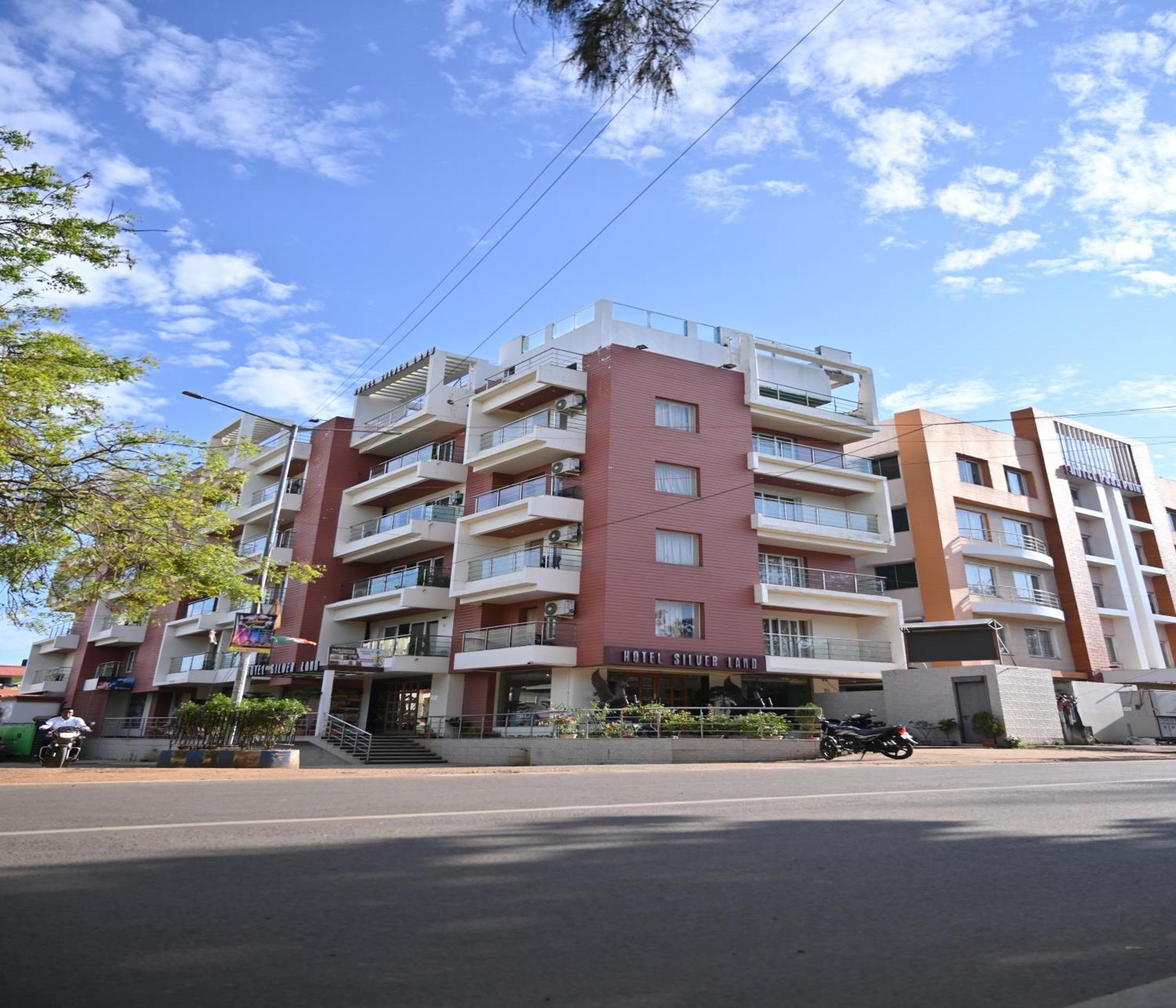 Hotel Silver Land New Digha With Rooftop Pool Экстерьер фото