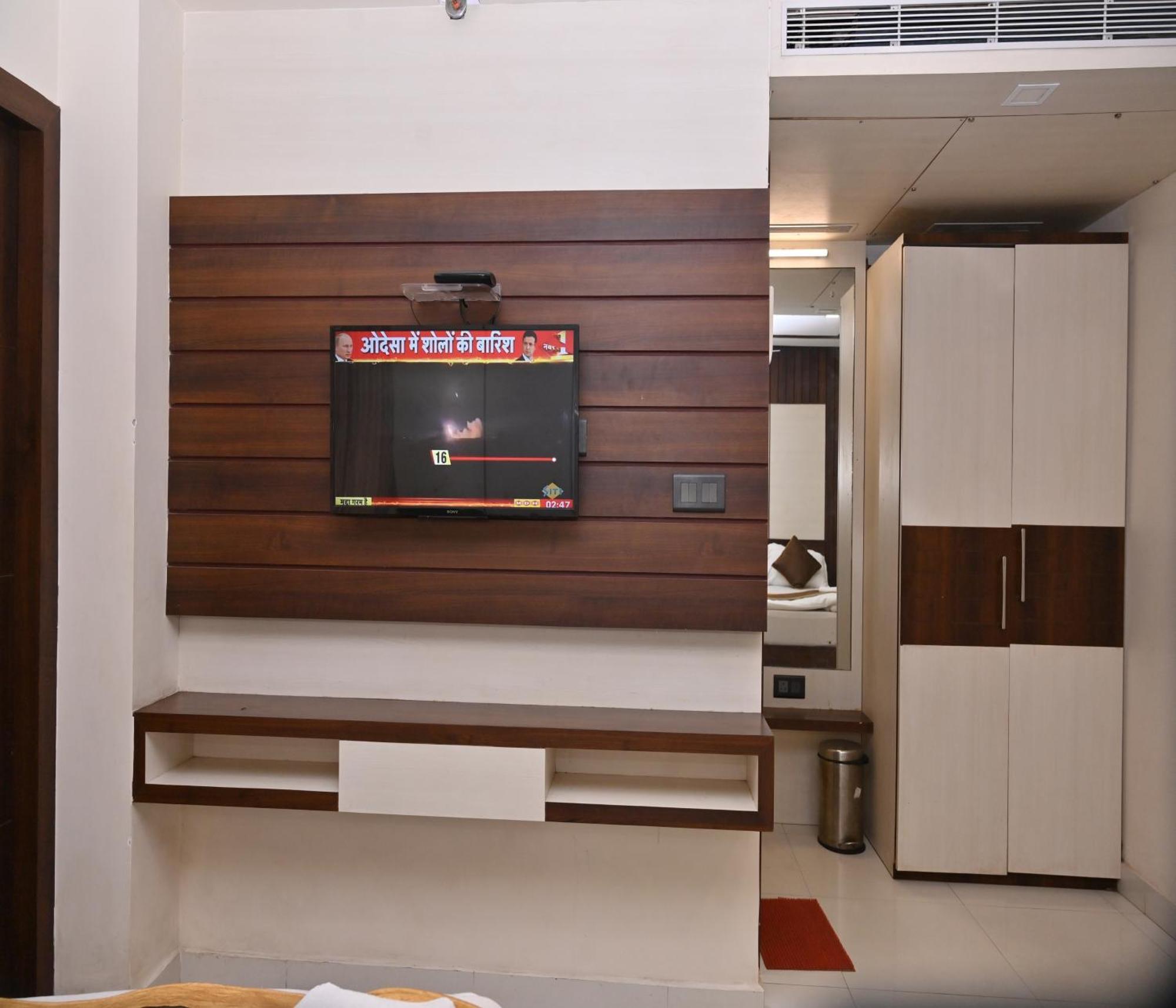 Hotel Silver Land New Digha With Rooftop Pool Экстерьер фото